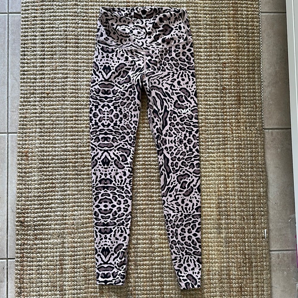 RVCA women’s leggings, size small